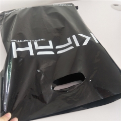 Custom Reusable Shopping Four Fingers Handle Plastic Shopping Bag For Merchandise