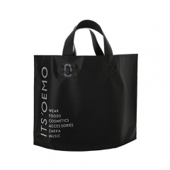 Customized 100% biodegradable and reusable logo print plastic shopping carrier bags for clothes