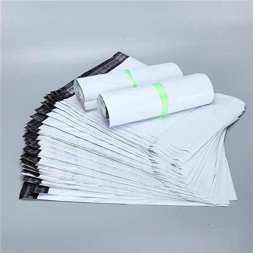 Custom Wholesale Waterproof White Poly Mailers Courier Envelope Mail Bag For Packing Shipping Clothing