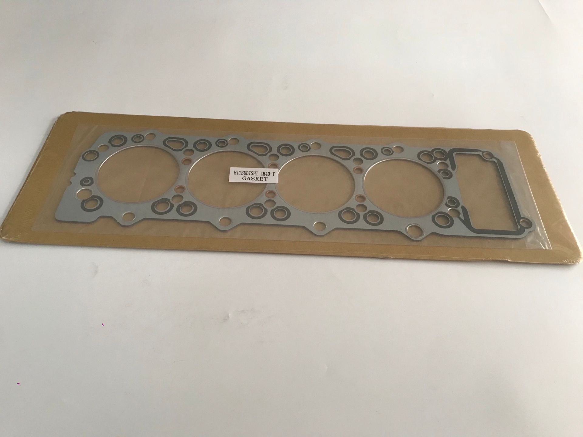 M-ITSUBISHI 4M40 HEAD GASKET ME200754