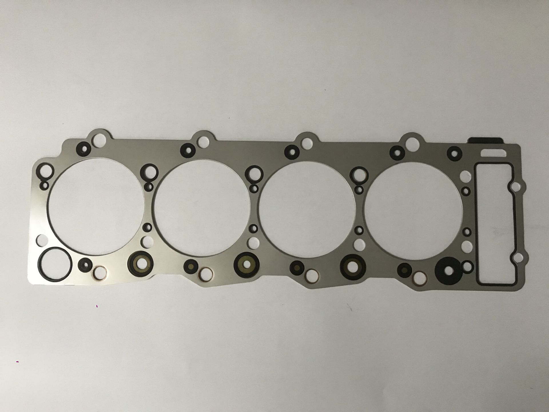 ISUZU 4HK1 HEAD GASKET 8-97262-948-0