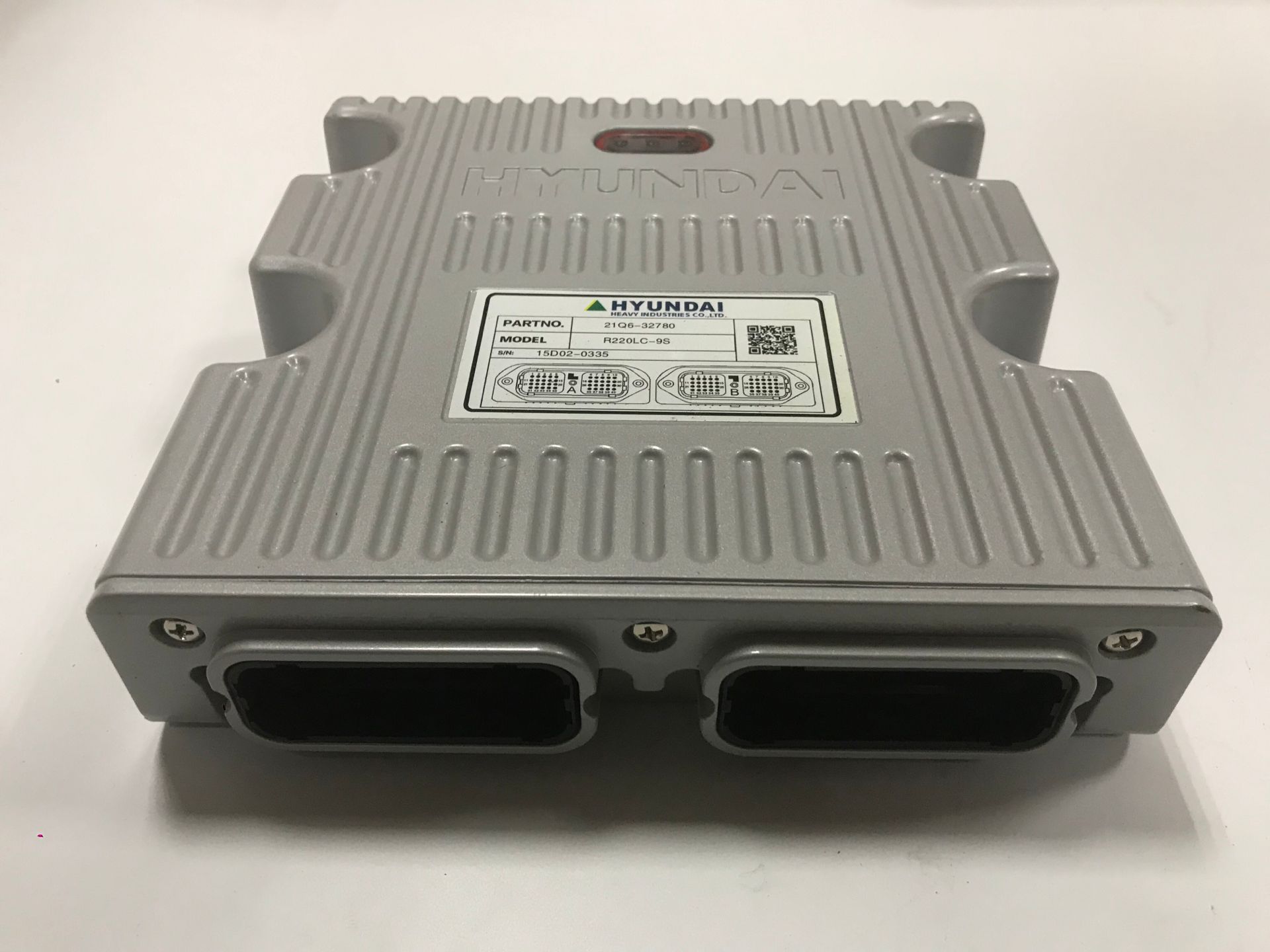 现代  R220LC-9S 电脑板 21Q6-32780