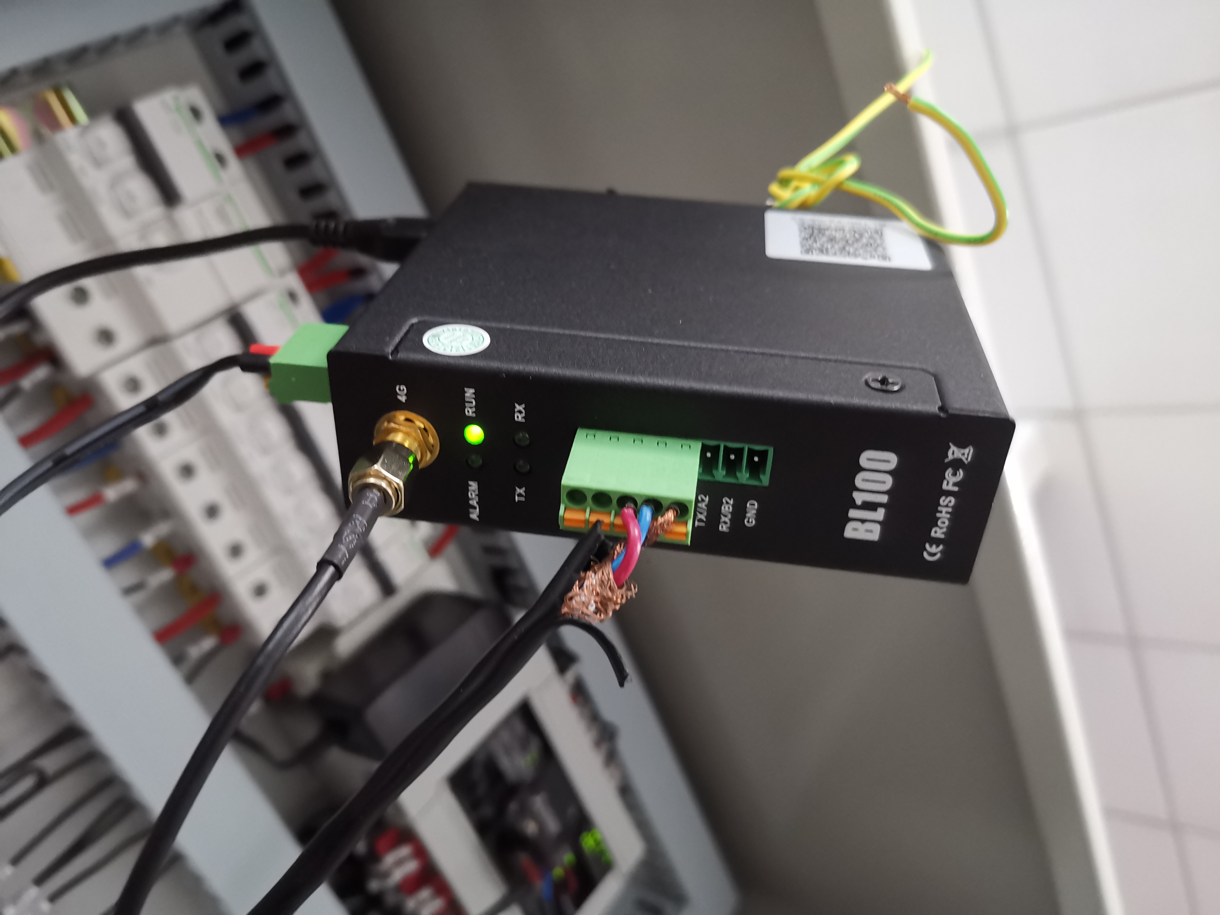 BL100 connect PLC