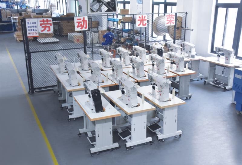 roller sewing machine, hongmao machinery, foortwear machinery