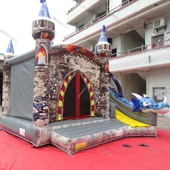 Castelos bouncy medievais com slide