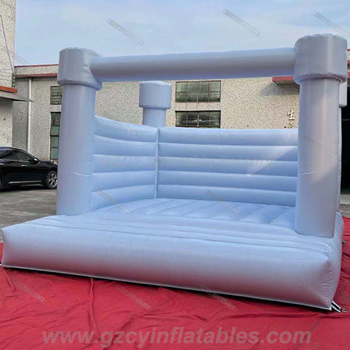 Pastel azul bounce house inflável