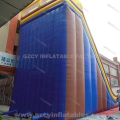 Inflat Giant Slide
