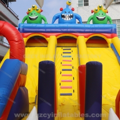 Large inflatable amusement park jumping castle