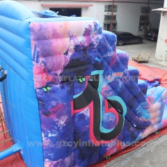 Commercial giant adult inflatable water slide with swimming pool