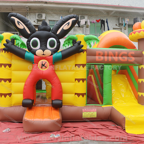 Animal themed inflatable cartoon jumping castle