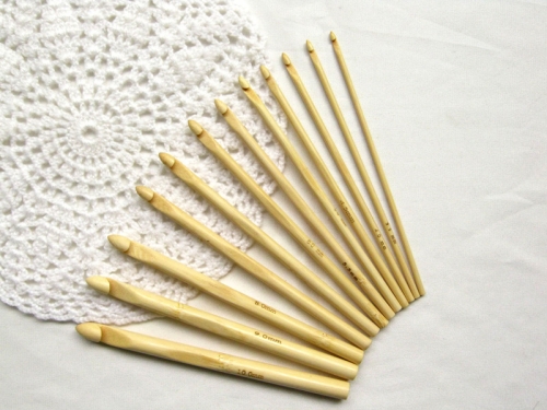 2.0 to 12.0 mm, 15cm long Crochet Hooks Bamboo Knitting Needles, yarn knitting china manufacturer