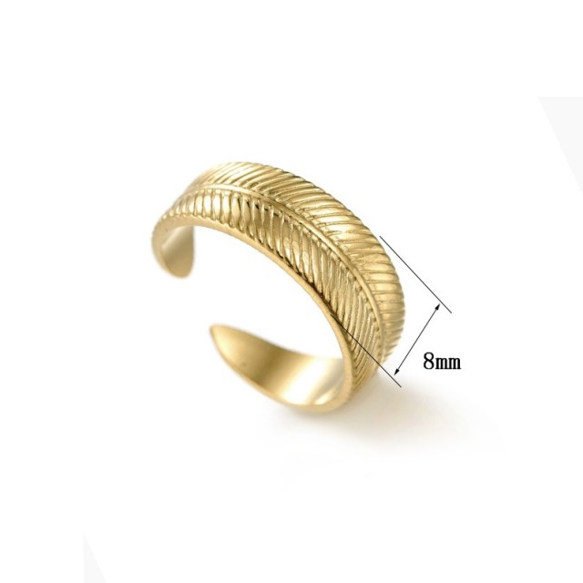 Bague Plume Enroulée Relief Acier Doré solid feather ajustable ring