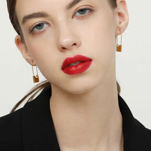 Gold plating lock pin minimalist earrings in stainless steel