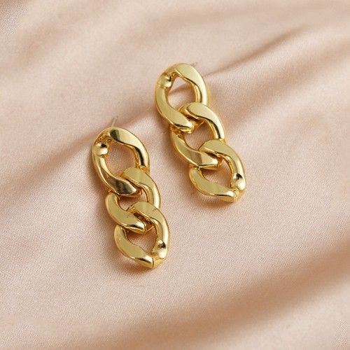Triple curb chain link earrings in gold plating stainless steel