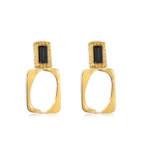 Rectangular stainless steel earrings with zircon / Boucle d'oreilles en acier inoxydable