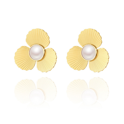 New flower stainless steel earrings with pearl / Boucle d'oreilles en acier inoxydable