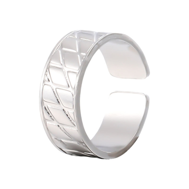 Vintage Rhombus Wide Stainless Steel Adjustable Opening ring / Bague réglable en acier inoxydable