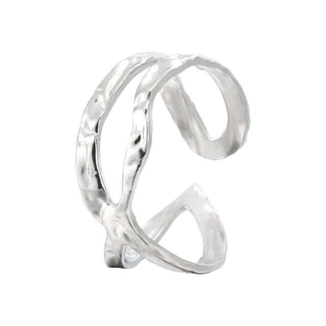 Minimalist X-Crossing Hollow Stainless Steel Adjustable Opening ring / Bague réglable en acier inoxydable