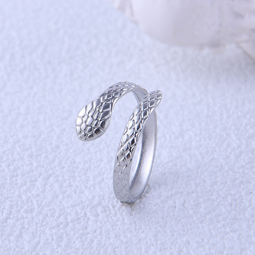 Simple PVD Stainless Steel Textured Snake Opening Ring / Bague Ouverte en acier inoxydable