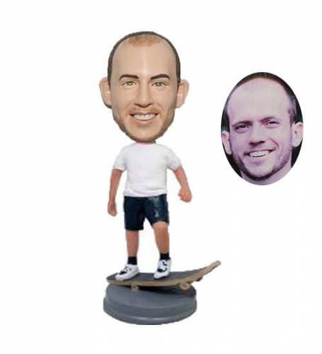 Bobbleheads Custom Skateboard