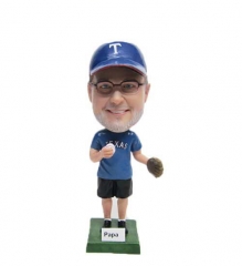 Create your own baseball bobblehead