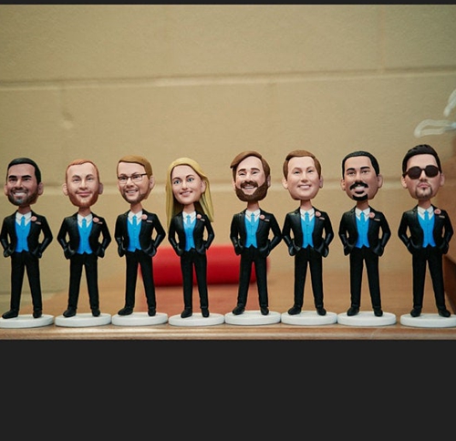 Custom bobbleheads bulk groomsmen