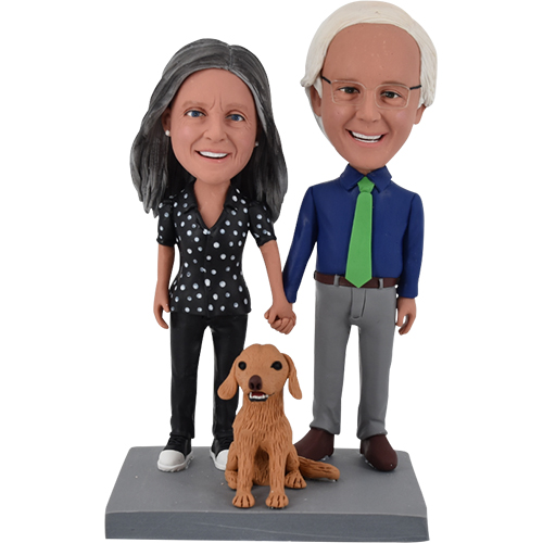 Couple Bobbleheads with Dog