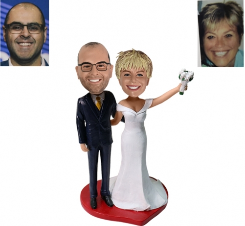 Wedding Bobblehead Customized cake toppers Cheers couple