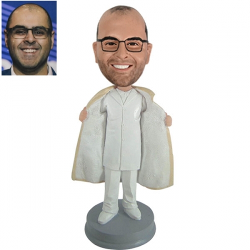 Custom Bobblehead showing overcoat