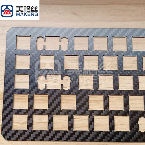 Customized keyboard 3K 200gsm twill carbon fiber parts finished keyboard without gelcoat