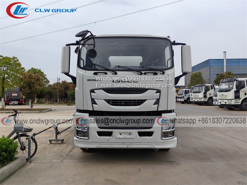 ISUZU GIGA 15000 liter Water Sprinkler Truck