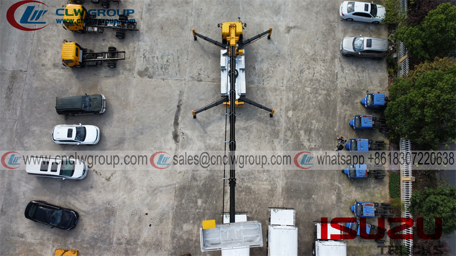 Isuzu frr 45m telescopic aerial truck mounted boom man lift platform bucket