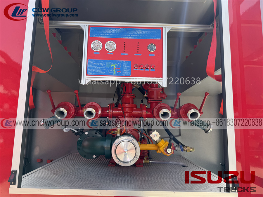 pump room of isuzu giga foam fire truck