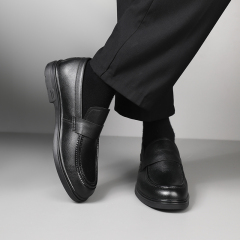 GUYISA Black new sports series anti-slip SRC chef shoes
