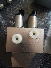 BK/12502210 RC02304-17 Excavator Pilot Solenoid Valve
