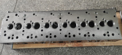 6BD1 6BG1 Cylinder Head Assembly 1-11110600-3 EX200-1