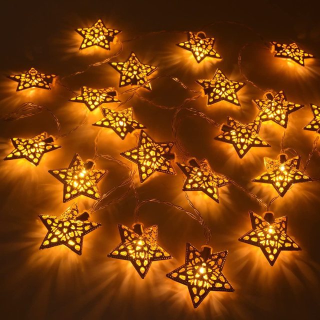 2M/6.5Ft 20 Star Shaped Golden Metal Hollow Xmas Wedding Battery Operated String Fairy Light