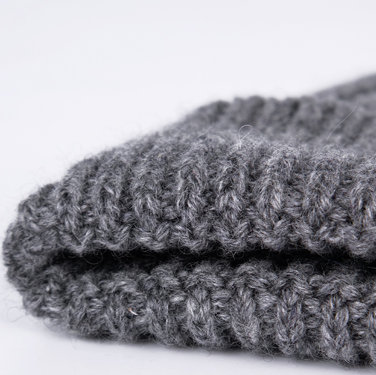 luxury-cashmere-cable-knit-beanie