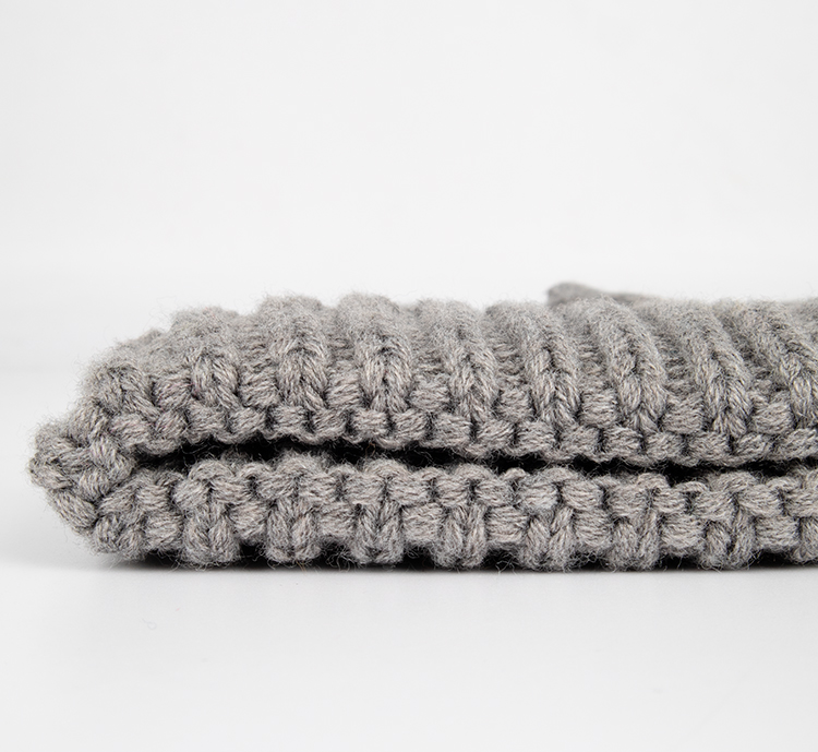 sculpted-cable-rib-beanie