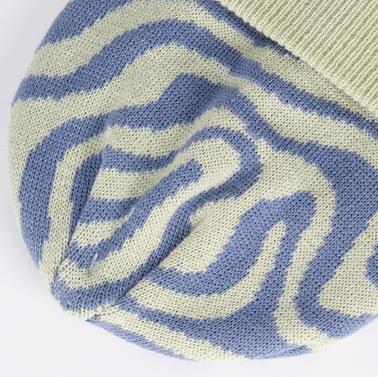 swirl-jacquard-cuff-beanie