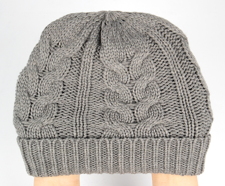 sculpted-cable-rib-beanie