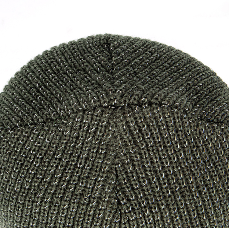 reflective-mesh-outdoor-beanie