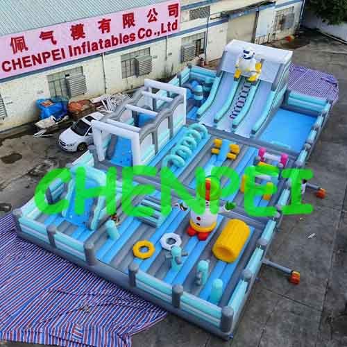 Snow theme inflatable playground large bouncy castle for sale