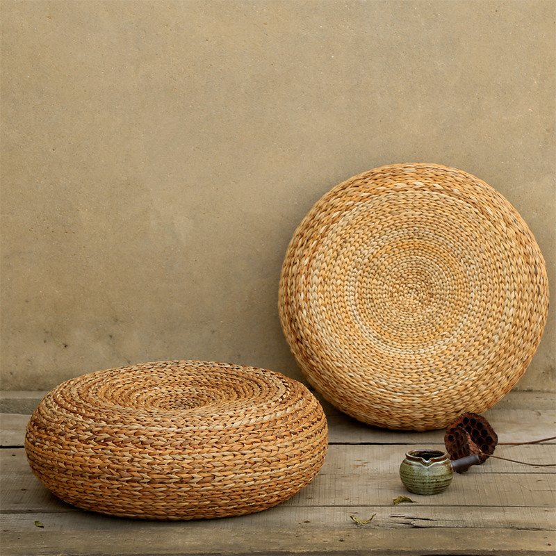 Handcrafted Eco-friendly Breathable Padded Knitted Straw Seat Cushion Banana Bark Pouf Ottoman Floor Seating Tatami Furniture