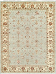 Handmade Traditional Wool Rug 120L