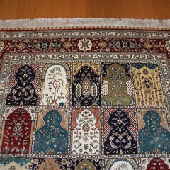 Tapis en soie fait à la main