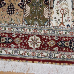 Tapis en soie fait à la main