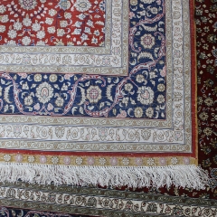 Tapis en soie fait à la main