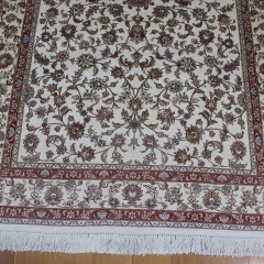 Tapis en soie fait à la main