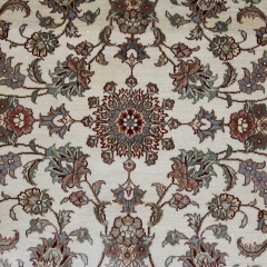 Tapis en soie fait à la main